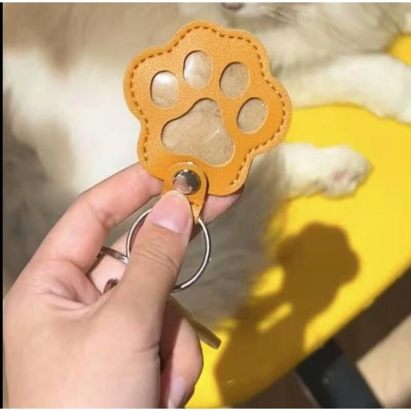 Pet Paw Shaped Leather Keychain