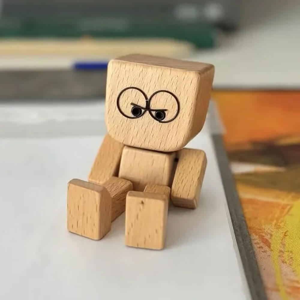 Shaking Feet Wooden Doll - Sways with 12 Pcs Magnetic Expressions